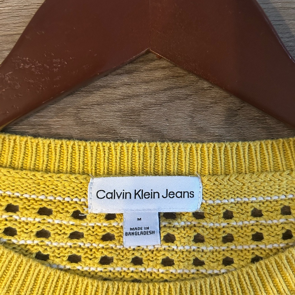Calvin Klein Jeans Mustard Yellow Open Knit Cropped Sweater M - Picture 2 of 6